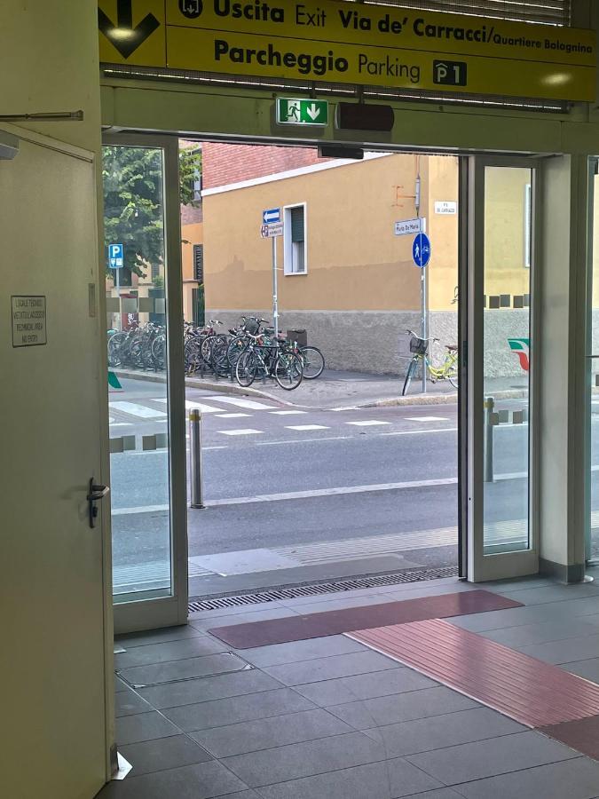 Stop&Go Station Bologna House Self Check In - Fiera Alta Velocita' Bagian luar foto