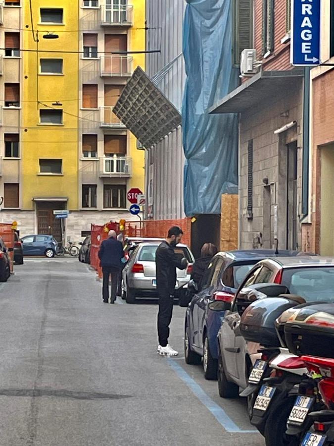 Stop&Go Station Bologna House Self Check In - Fiera Alta Velocita' Bagian luar foto